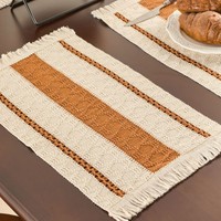 Alas Meja Anyaman Jute Bergaris Multi-Warna, Alas Meja Ramah Lingkungan dengan Rumbai, Alas Mangkuk Tahan Panas untuk Penggunaan di Makan Malam Hari Raya, Hotel, dan Pesta