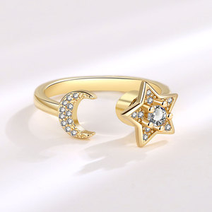 Anillos Ajustables de Cobre Bañado en Oro con Microincrustaciones de Zirconia, Diseño de Luna y Estrellas Celestiales, para la Ansiedad, de Moda para Mujer - Product Image 3