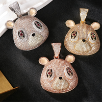 Collier pendentif adorable en forme d'ours en peluche avec zircone étincelante et yeux en rubis, bijoux élégants pour femmes, accessoire cadeau parfait