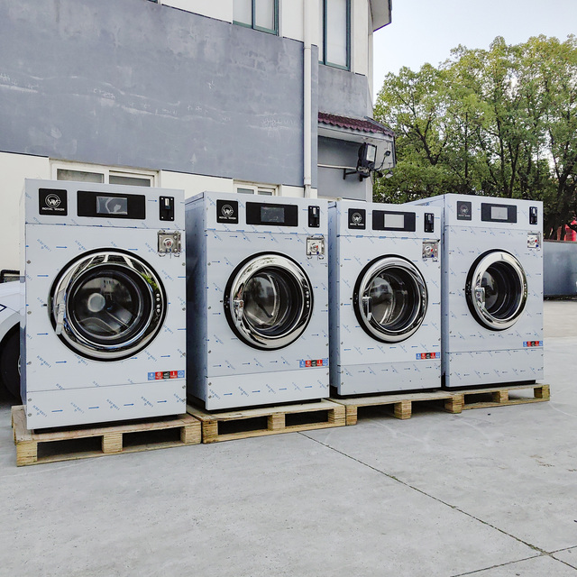 33kg Commercial Laundry Washer , Industrial Washing Machine