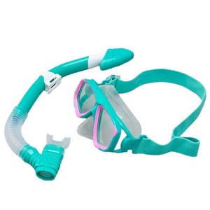 Set de Snorkel Universal con Gafas de Buceo, Máscara de Snorkel y Diadema de Silicona - Product Image 5
