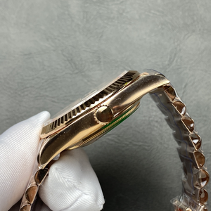 2025 High Quality <b>Men's</b> Mechanical <b>Watch</b> with Green Dial and Gold Band, Weekly Calendar - Product Image 2