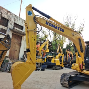 PC130-8 PC130-7โคมัสึที่ใช้งานได้ดี PC160-7 PC130-10 PC160-8รถขุดแบบญี่ปุ่นโดยมีปั๊มเกียร์ของเครื่องยนต์หลัก - Product Image 5