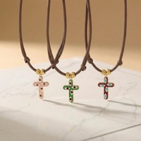 Collier ras-du-cou unisexe réglable en laiton, style bohème, avec pendentif œil goutte d'huile et croix, sur chaîne en corde cirée marron vintage