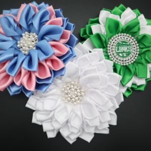 Di alta qualità Jack e Jill greco Sorority raso strato di vari colori petalo fiore spilla Pin - Product Image 3