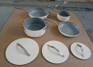 Lot de 7 ustensiles de cuisson <span class=keywords><strong>en</strong></span> <span class=keywords><strong>fonte</strong></span> émaillée antiadhésive, batterie de cuisine robuste pour <span class=keywords><strong>induction</strong></span> - Product Image 6