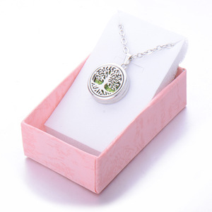 Stainless Steel Flower Animals Geometric Hollow Aromatherapy <strong>Diffuser</strong> Perfume Open Box Pendant <strong>Necklace</strong> for Women Men - Product Image 6