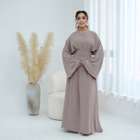 Robe longue élégante grande taille de couleur unie pour femme, taille cintrée, manches évasées, coupe ample, abaya longue modeste pour femme musulmane