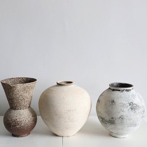 Nouvelle Tendance : Jarre <span class=keywords><strong>en</strong></span> Grès Vintage Wabi-sabi, Porcelaine Texturée Rustique, Décoration Artistique pour la Maison, <span class=keywords><strong>Vase</strong></span> de Table Artisanal Antique <span class=keywords><strong>en</strong></span> Céramique Grossière - Product Image 2