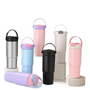 Gobelets en céramique personnalisés de 30oz en acier inoxydable bouteilles d'eau en métal isolées et durables avec paille à rabat pour le café et le camping - Product Image 1