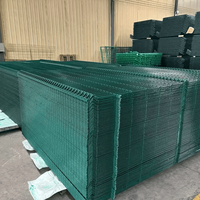 Clôture en treillis métallique 3D de haute qualité, revêtue de PVC, OEM/ODM, panneau de clôture en treillis soudé galvanisé, ensemble complet de supports