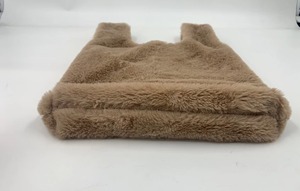 Factory Direct <strong>Sales</strong> Women's <strong>Cosmetic</strong> <strong>Bags</strong> Are Fashionable and Durable, with Zipper Closures and Customizable Winter Party - Product Image 6