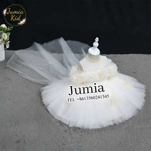 Commercio all'ingrosso ODM da <span class=keywords><strong>bambina</strong></span> <span class=keywords><strong>bianco</strong></span> da principessa con fiocco a coda di piume e perla floreale dolce per l'estate matrimonio per bambini fiore ragazza <span class=keywords><strong>Tutu</strong></span> - Product Image 3