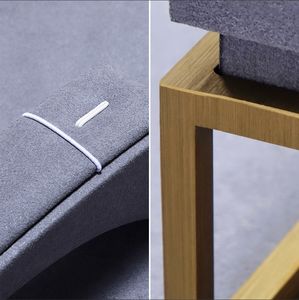 ชั้นวางนาฬิกาหรูระดับไฮเอนด์ชั้นวางนาฬิกาแบบเคาน์เตอร์ที่วางนาฬิกาชั้นวางหมอนน้ำหนักเบาถาดเก็บของสำหรับใส่เครื่องประดับ - Product Image 3