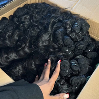 Lots de Cheveux Humains Vierges Bruts Vietnamiens de Qualité Supérieure en Gros, Provenant du Vietnam, Idéaux pour le Tressage