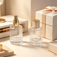 Flacon de parfum en verre côtelé de luxe avec bouchon en métal, logo personnalisé, 30 ml, 50 ml, 100 ml, flacon de parfum vaporisateur