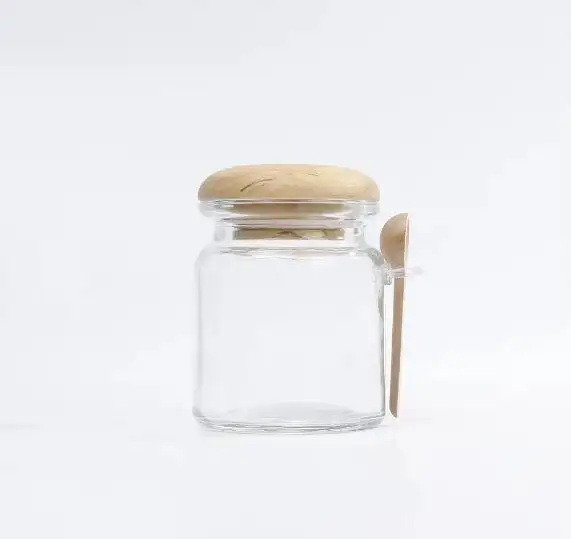 कस्टम 250ml 8oz वायुरोधी स्नान नमक सोख ग्लास जार के साथ लकड़ी के ढक्कन और चम्मच