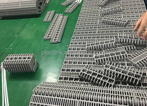 Hot Selling 1005 Flat Top Modulair Bandsysteem Automatisch Voor Voedselblikken Maken Van Verpakkingen Toegepast In De Hellingstransportindustrie - Product Image 6