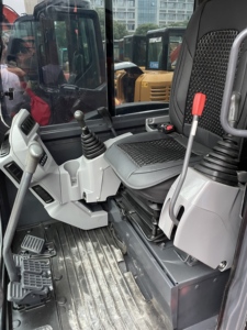 Excavadora de cadenas usada Kubota 165 original EPA Eengine HOT, a bajo precio, maquinaria de construcción con certificación CE - Product Image 5