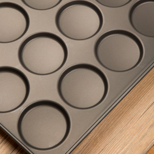 Plateau <span class=keywords><strong>de</strong></span> cuisson à fond arrondi 600 x 400 mm pour pains à <span class=keywords><strong>hamburger</strong></span> / pains à <span class=keywords><strong>hamburger</strong></span> - Product Image 4