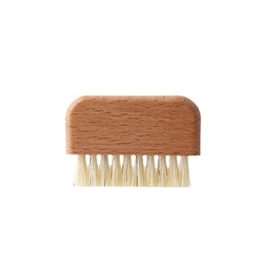 Fourniture d'usine Logo gratuit manucure <span class=keywords><strong>brosse</strong></span> à <span class=keywords><strong>ongles</strong></span> <span class=keywords><strong>brosse</strong></span> à poussière <span class=keywords><strong>pour</strong></span> <span class=keywords><strong>ongles</strong></span> Mini poignée poils de porc <span class=keywords><strong>brosse</strong></span> de nettoyage des <span class=keywords><strong>ongles</strong></span> en bois - Product Image 5