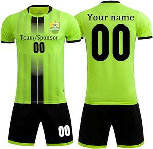 Conjunto de camisetas de fútbol personalizadas con sublimación completa para hombre, kit de camisetas de color verde, uniformes de árbitro de fútbol para hombre - Product Image 4