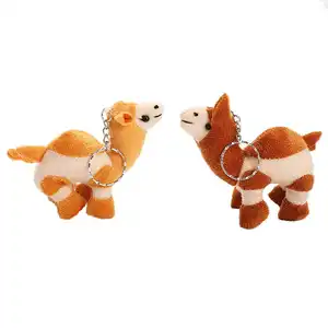 Vente en gros de jouets de décoration chameau en peluche dessin animé personnalisé chameau en peluche pour enfants cadeau 2024 nouveaux jouets d'été