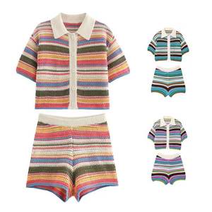 Conjunto de Top y Shorts de Verano, Casual, con Estampado de Rayas, Cuello en V, Cierre de Botón, Tejido - Product Image 1