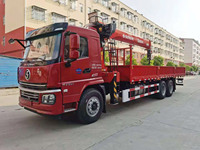 Grue montée sur camion CLW de 12 tonnes, équipement de levage, engrenages/moteurs/roulements/pompes Liyuan, hauteur de levage de 15 m, garantie d'un an - Vente directe