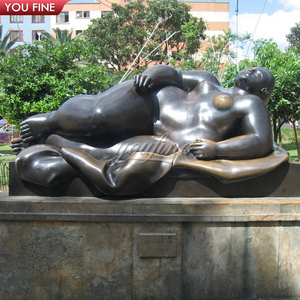 Escultura de Mujer Fumando de Bronce, Arte Metálico de Alta Calidad, Estatua de Dama Acostada - Product Image 2