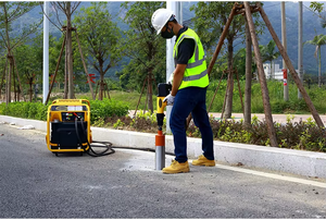 Peralatan pengeboran inti batu hidrolik canggih - Product Image 4