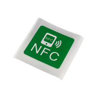 Cartes de contrôle d'accès autocollantes RFID adhésives ISO 14443A imprimables personnalisées Étiquettes de bibliothèque NFC pour utilisation hôtelière pour puces 2-10cm