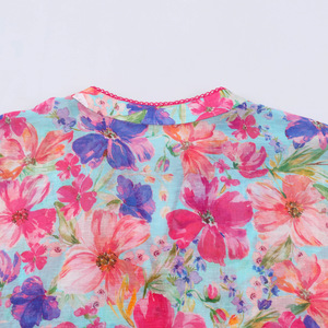 Chemisier ample à imprimé floral <span class=keywords><strong>pour</strong></span> femme, collection 2026, style décontracté, boutonnage frontal, motif botanique, haut vintage OEM/ODM - Product Image 4