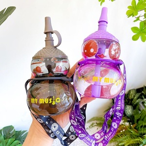 Bouteille d'Eau Créative en Forme de Gourde Mignonne pour Enfants avec Paille, Tasse Personnalisée Résistante aux Chutes, Portable, Tendance Estivale - Product Image 5