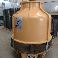 Tour de refroidissement industrielle à contre-courant ouverte MASTER COOLING avec tête de pulvérisation remplie de PVC, buse, bouteille, noyau en matériau FRP et pompe à moteur
