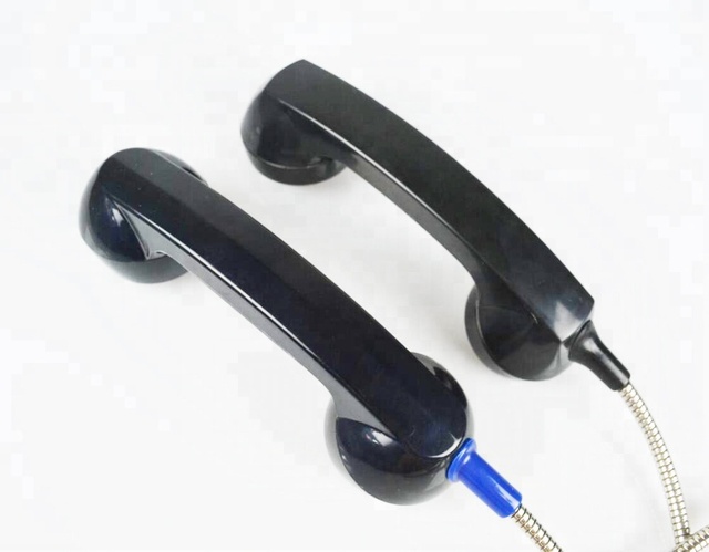 Factory Hot Selling Broken-resistant Black and White Handsets . With Metal Hook
