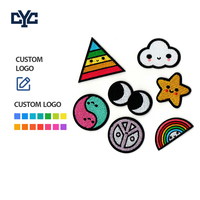 Patchs brodés thermocollants personnalisés pour vêtements, mini, mignons, style dessin animé, logo anime, accessoires cadeaux, conception de logo sur mesure