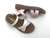 Sandales à boucle à bout ouvert en PU respirant avec bride en T, semelle épaisse en PVC, design tissé classique, logo personnalisé OEM, antidérapantes