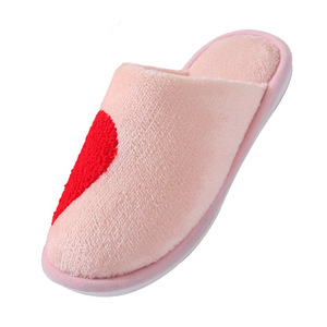 Fashion Valentines Day Wholesale Love Pattern Slippers Women Winter Indoor Flat Warm Heart House Slides Cute Heart Slippers - Product Image 5