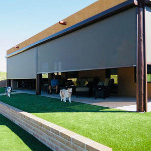 Cortina Moderna Eléctrica Impermeable, Cortavientos y de Privacidad para Decoración de Patio Exterior - Product Image 3