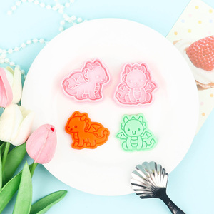 Série de Petits Dragons Mignons – <span class=keywords><strong>Emporte</strong></span>-pièces Écologiques 2 Pièces Forme Dessin Animé 3D pour Pâte à Modeler DIY - Product Image 4