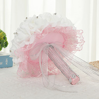 Rose de luxe en soie avec ruban de satin Bouquets de mariée pour les mariées demoiselle d'honneur mariage main tenant une fleur