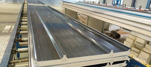 Panneaux sandwich en laine de roche à bords scellés en polyuréthane PU/PIR ignifuge de classe A1 à bas prix pour maisons préfabriquées, chambres froides, hôtels - Product Image 4