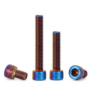 Vite a Testa Cilindrica con Esagono Incassato in <span class=keywords><strong>Acciaio</strong></span> <span class=keywords><strong>Inox</strong></span> 304 Titanio Blu Bruciato per Modifiche di Moto e Auto Elettriche - Product Image 4