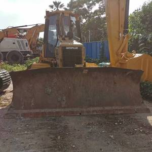 Bulldozer Caterpillar D5K D5G D5M Usado en Buenas Condiciones, Bulldozer Cat D5K D5G D5M de Segunda Mano con Pocas Horas de Trabajo en Venta - Product Image 5