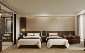   Ensemble de meubles de restaurant d'hôtel moderne, tables et chaises de luxe avec sièges rembourrés - Product Image 1