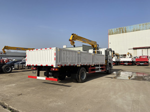 <span class=keywords><strong>Grue</strong></span> de camion <span class=keywords><strong>mobile</strong></span> hydraulique de haute qualité de 6.3 <span class=keywords><strong>tonnes</strong></span> <span class=keywords><strong>grue</strong></span> à flèche télescopique nouvelle promotion des ventes d'usine <span class=keywords><strong>grue</strong></span> de camion diesel à vendre - Product Image 5