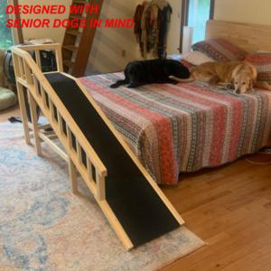 पुराने बड़े कुत्तों और बेडरूम के उपयोग के लिए मजबूत फ्रेम के साथ आधुनिक ठोस लकड़ी उच्च क्षमता पालतू रैंप - Product Image 1