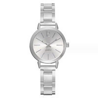 Jam Tangan Fashion Kotak Hadiah Valentine Berbunga Set Perhiasan Mewah Rantai Tenis Gelang Berlian Jam Tangan Quartz untuk Wanita dan Gadis
