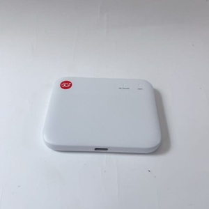 เราเตอร์พกพา ZTE 5G Pocket UFi F50 Mini WiFi แบบปลดล็อค รองรับ Dual Band 1.6Gbps USB 3.0 Type-C 4G LTE Cat15 - Product Image 2